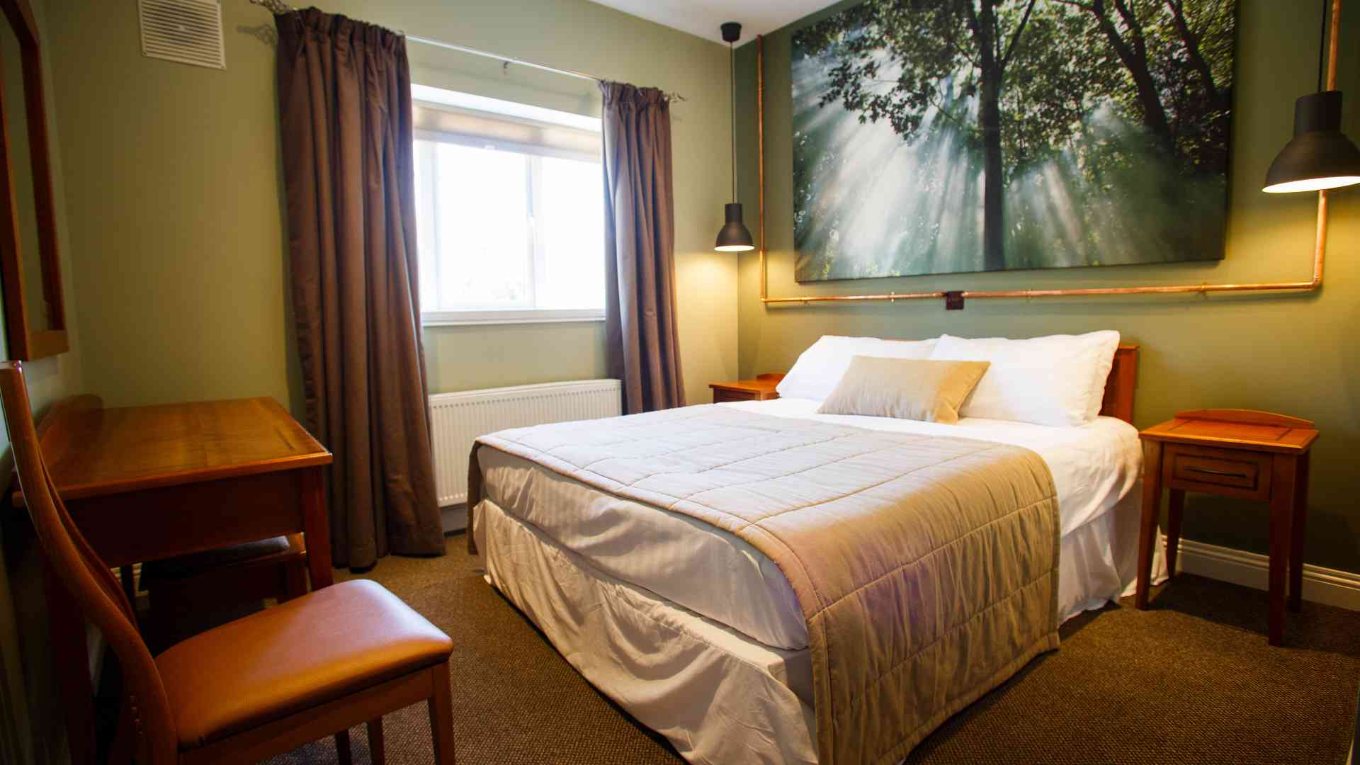 giltraps pub townhouse glamping cafe